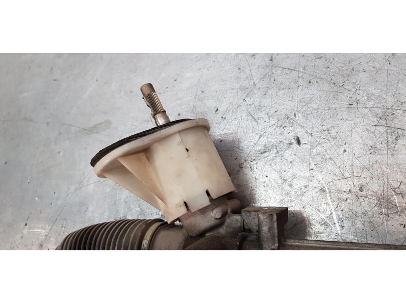 Recambio de cremallera direccion para renault scenic iii bose edition referencia OEM IAM 490010683R  