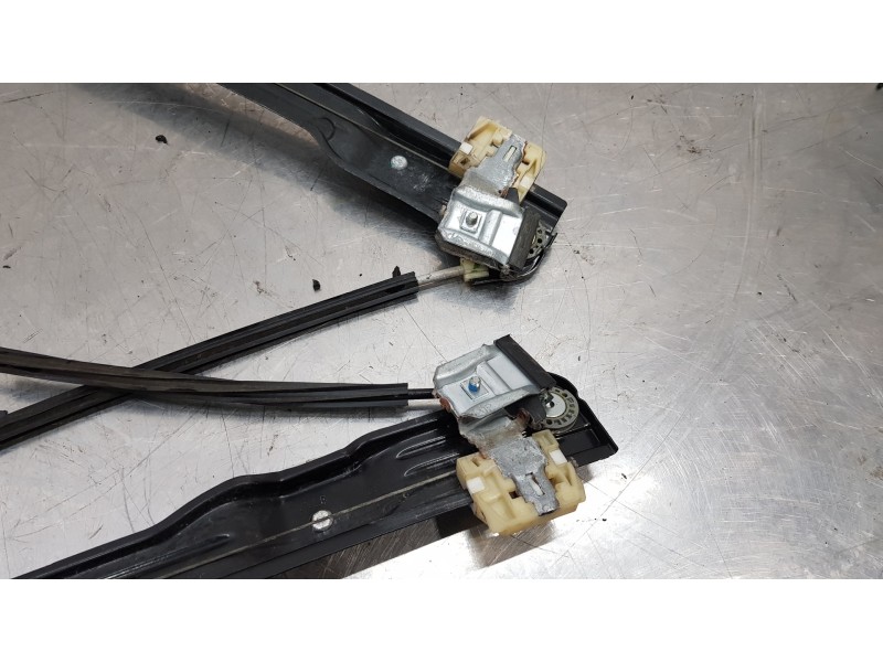 Recambio de elevalunas delantero izquierdo para volkswagen caddy ocio comfortline bmt referencia OEM IAM 2K5837461   Recambio de elevalunas delantero izquierdo para volkswagen caddy ocio comfortline bmt referencia OEM IAM 2K5837461