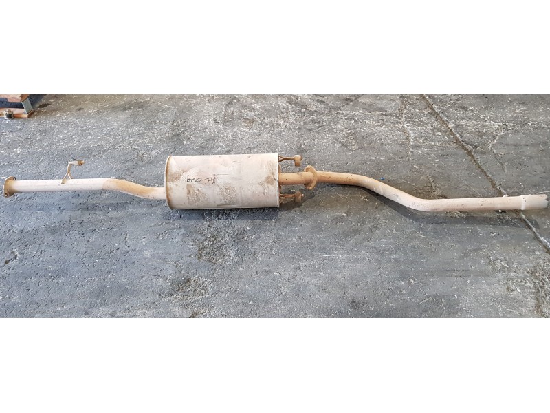Recambio de tubo escape trasero para toyota hilux (kun) extra cab 4x4 referencia OEM IAM 174030L060   Recambio de tubo escape trasero para toyota hilux (kun) extra cab 4x4 referencia OEM IAM 174030L060