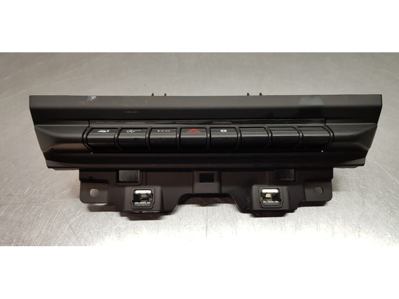 Recambio de warning para renault trafic furgón l2 referencia OEM IAM 283E81404R  