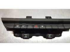 Recambio de warning para renault trafic furgón l2 referencia OEM IAM 283E81404R   2