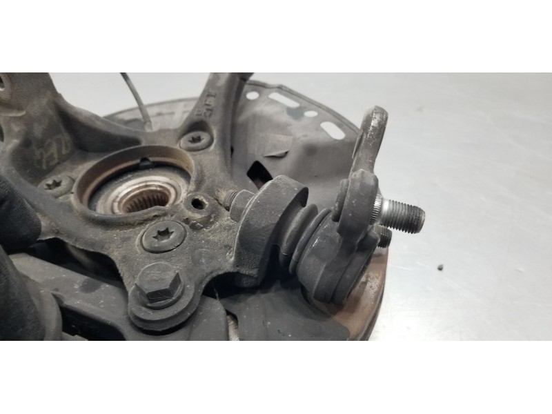 Recambio de mangueta delantera derecha para kia ceed sportswagon tech referencia OEM IAM 51716G4AA0 51750F2000 