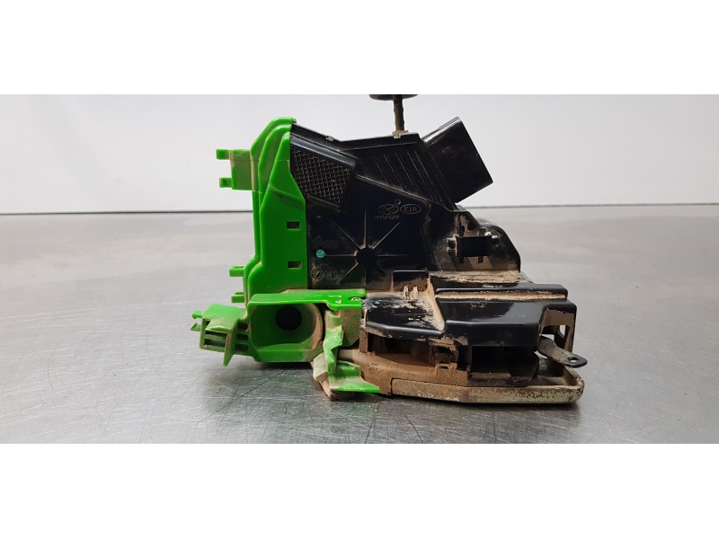 Recambio de cerradura puerta delantera derecha para kia carens ( ) emotion referencia OEM IAM 81320A4010  