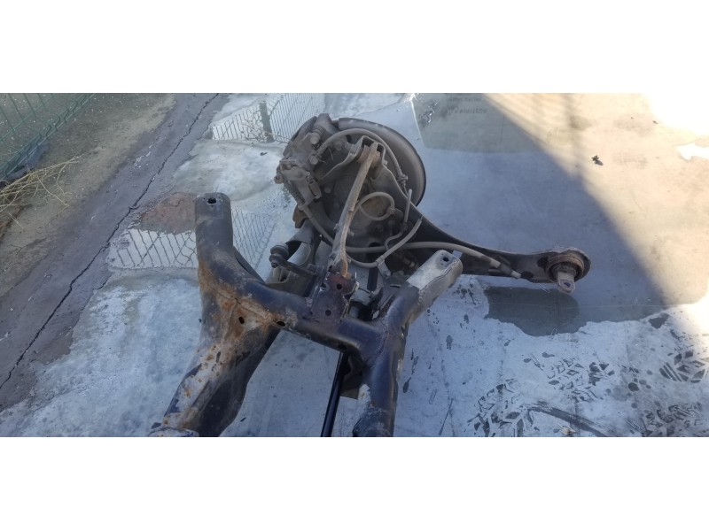 Recambio de puente trasero para mitsubishi outlander (gf0) motion 2wd referencia OEM IAM 4100A270  