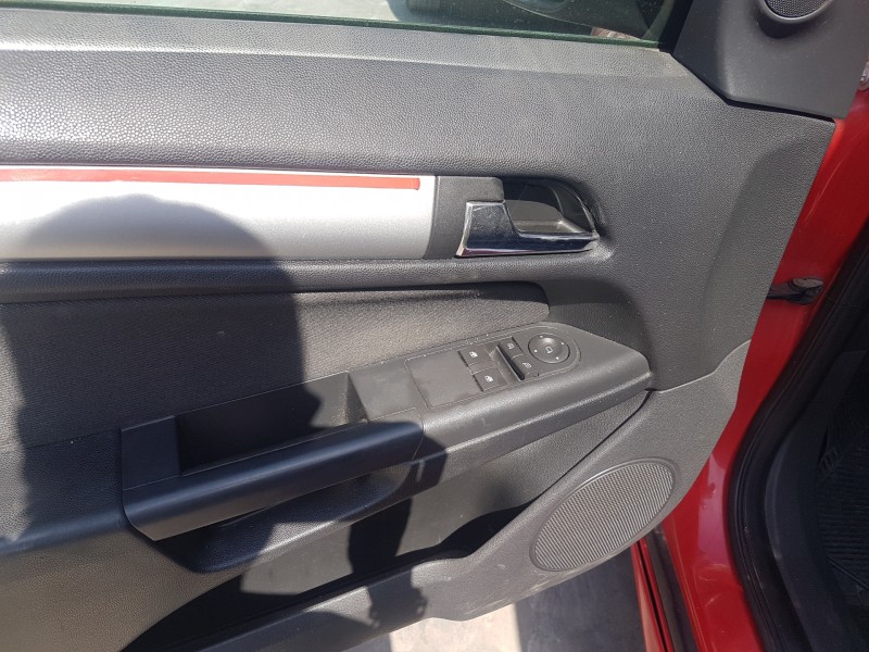 opel astra gtc del año 2007