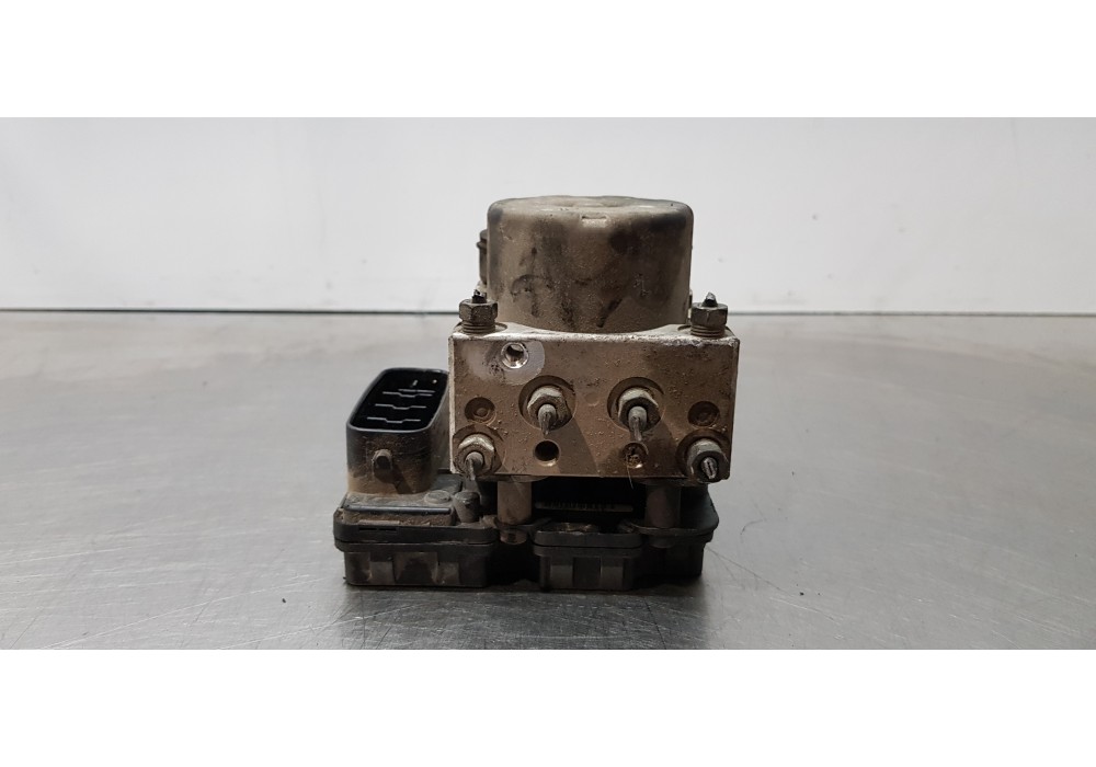 Recambio de abs para toyota yaris verso (ncp2/nlp2) 1.4 d-4d linea sol referencia OEM IAM 8954152230  