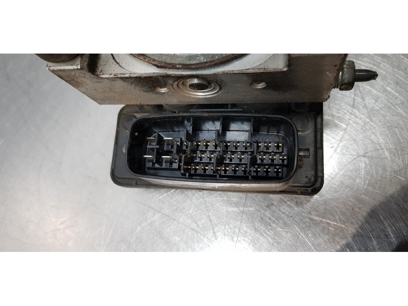 Recambio de abs para toyota yaris verso (ncp2/nlp2) 1.4 d-4d linea sol referencia OEM IAM 8954152230  