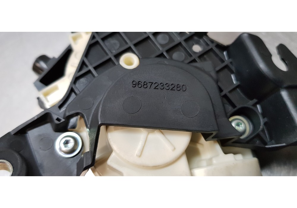 Recambio de motor cierre centralizado porton para citroen c4 grand picasso feel referencia OEM IAM 9687233280   Recambio de motor cierre centralizado porton para citroen c4 grand picasso feel referencia OEM IAM 9687233280