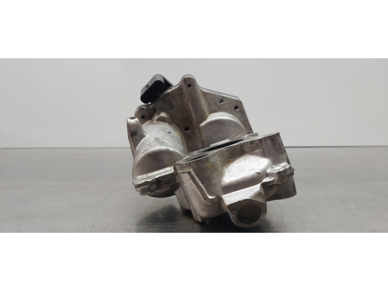 Recambio de valvula egr para mercedes clase e (w212) lim. 220 cdi blueefficiency (212.002) referencia OEM IAM A6511400160  