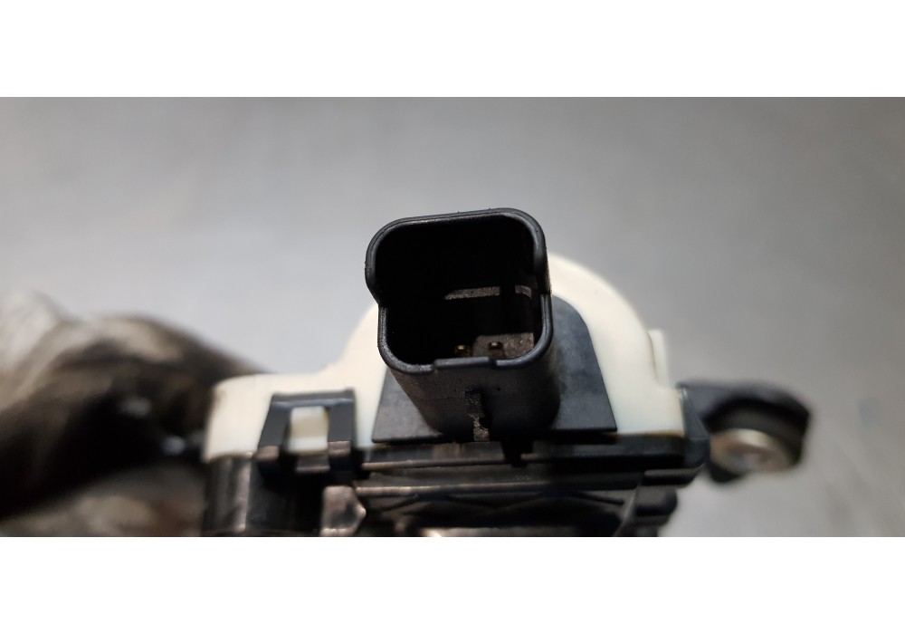 Recambio de motor cierre centralizado porton para citroen c4 grand picasso feel referencia OEM IAM 9687233280   Recambio de motor cierre centralizado porton para citroen c4 grand picasso feel referencia OEM IAM 9687233280
