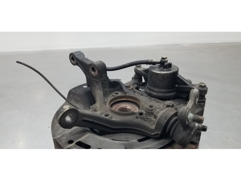 Recambio de mangueta delantera izquierda para kia ceed sportswagon tech referencia OEM IAM 51715G4AA0 51750F2000 