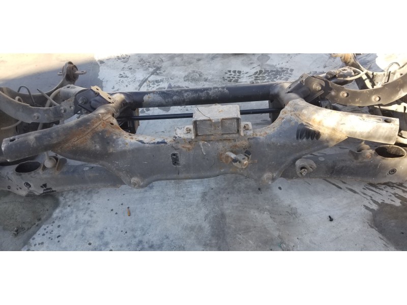 Recambio de puente trasero para mitsubishi outlander (gf0) motion 2wd referencia OEM IAM 4100A270  