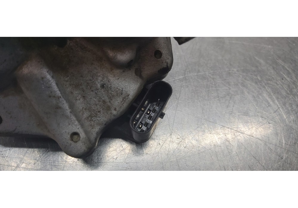 Recambio de valvula egr para mercedes clase e (w212) lim. 220 cdi blueefficiency (212.002) referencia OEM IAM A6511400160  