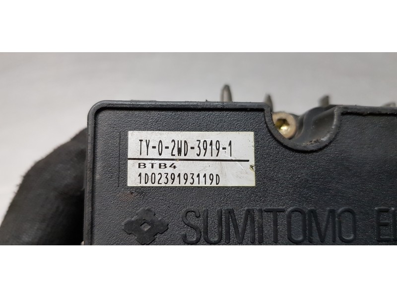 Recambio de abs para toyota yaris verso (ncp2/nlp2) 1.4 d-4d linea sol referencia OEM IAM 8954152230  