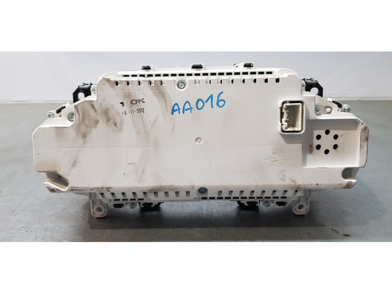 Recambio de cuadro instrumentos para volvo v40 básico referencia OEM IAM 36011270  