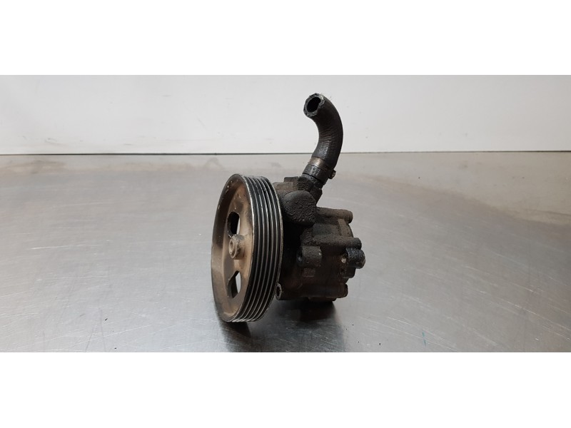 Recambio de bomba direccion para citroen berlingo 1.6 hdi 92 multispace referencia OEM IAM 9685555580  