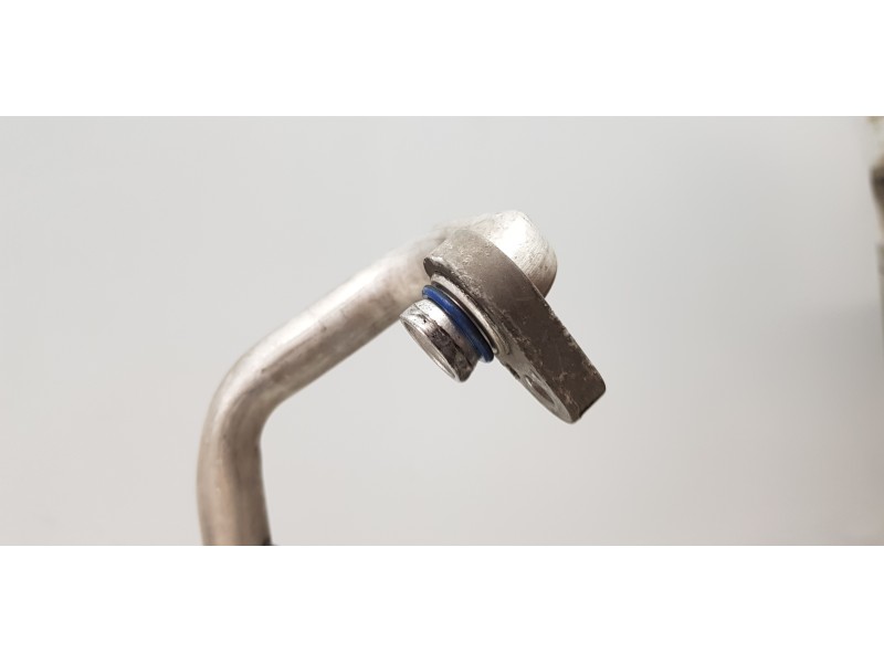 Recambio de tubos aire acondicionado para hyundai kona klass 2wd referencia OEM IAM 97775J9450 T416231170 