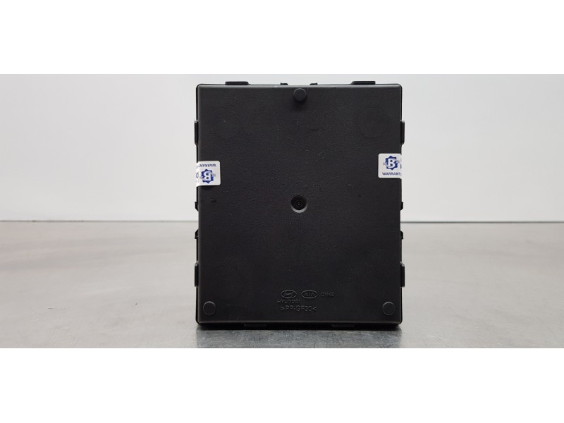 Recambio de modulo confort para kia ceed sportswagon tech referencia OEM IAM 954A0J7700  