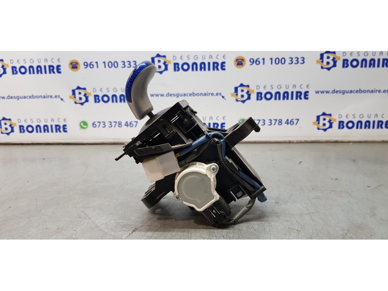 Recambio de palanca cambio para toyota auris touring sports (e18) hybrid advance referencia OEM IAM 75C583LHD   Recambio de palanca cambio para toyota auris touring sports (e18) hybrid advance referencia OEM IAM 75C583LHD