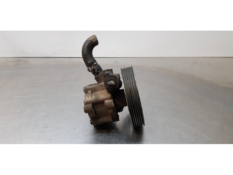 Recambio de bomba direccion para citroen berlingo 1.6 hdi 92 multispace referencia OEM IAM 9685555580  