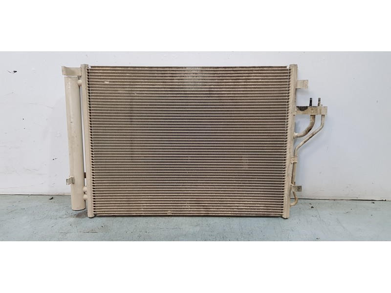 Recambio de condensador / radiador aire acondicionado para kia carens ( ) emotion referencia OEM IAM 97606A4502  