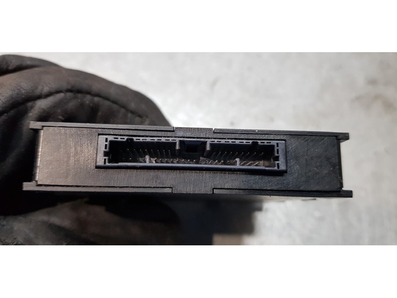 Recambio de modulo electronico para toyota auris touring sports (e18) hybrid advance referencia OEM IAM 8934002040B   Recambio de modulo electronico para toyota auris touring sports (e18) hybrid advance referencia OEM IAM 8934002040B