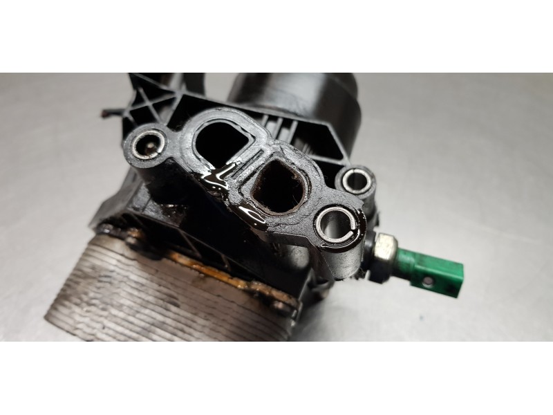 Recambio de soporte filtro aceite para skoda superb combi (3v5) active referencia OEM IAM 03N115389B   Recambio de soporte filtro aceite para skoda superb combi (3v5) active referencia OEM IAM 03N115389B