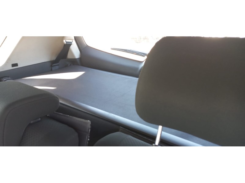 toyota corolla verso (r1) del año 2005