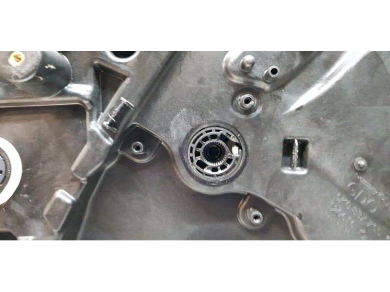 Recambio de elevalunas delantero izquierdo para volkswagen golf vi (5k1) advance referencia OEM IAM 5K0837461B   Recambio de elevalunas delantero izquierdo para volkswagen golf vi (5k1) advance referencia OEM IAM 5K0837461B