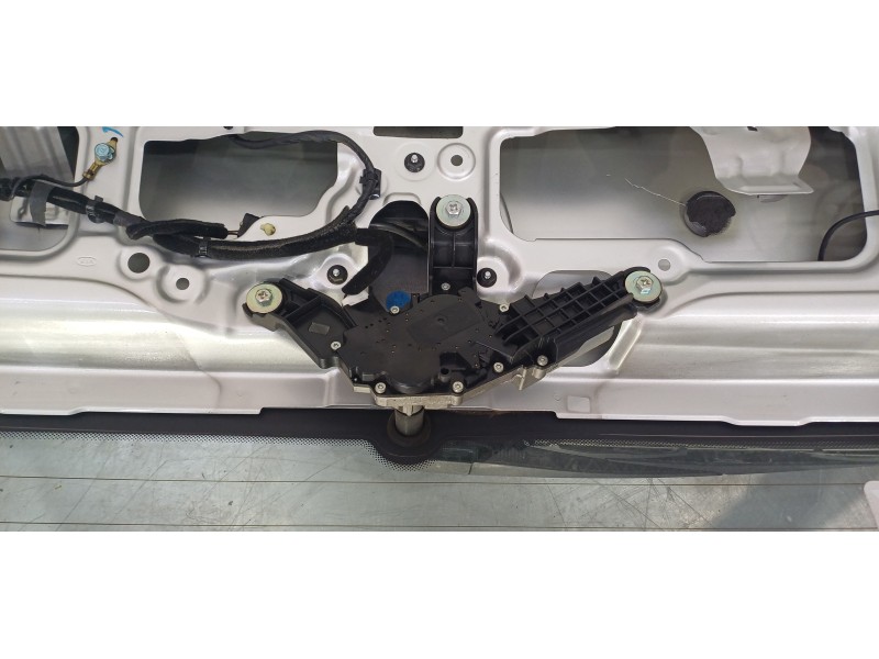 Recambio de porton trasero para kia picanto concept referencia OEM IAM 737001Y070   Recambio de porton trasero para kia picanto concept referencia OEM IAM 737001Y070