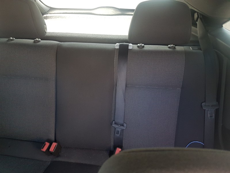 opel astra gtc del año 2007