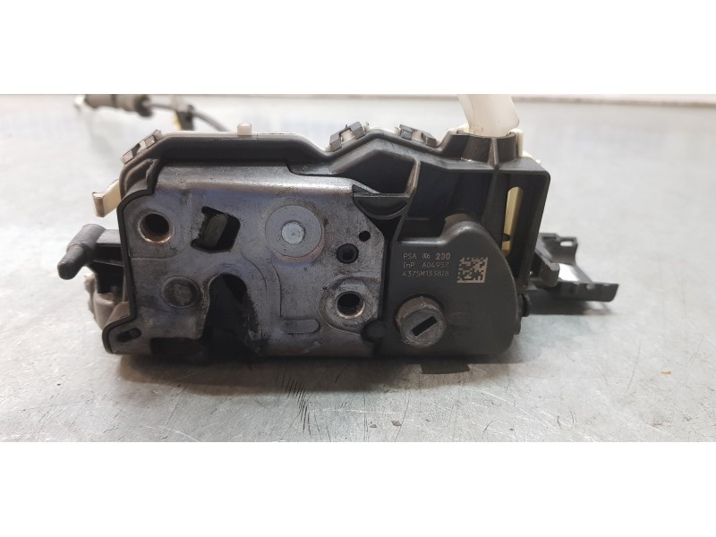 Recambio de cerradura puerta delantera derecha para peugeot 5008 active referencia OEM IAM 006230   Recambio de cerradura puerta delantera derecha para peugeot 5008 active referencia OEM IAM 006230