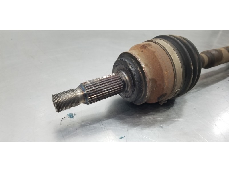 Recambio de transmision delantera derecha para mitsubishi outlander (gf0) motion 2wd referencia OEM IAM 3815A764  