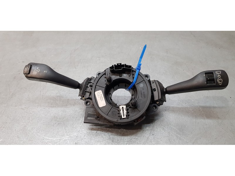 Recambio de mando multifuncion para bmw serie 3 berlina (e46) 320d referencia OEM IAM 83764449  