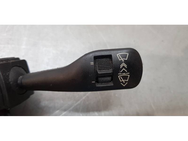 Recambio de mando multifuncion para bmw serie 3 berlina (e46) 320d referencia OEM IAM 83764449  