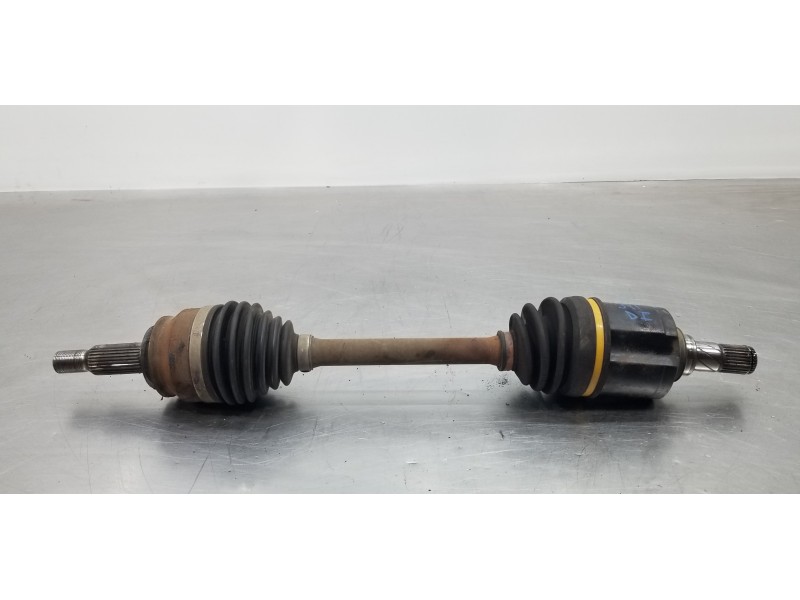 Recambio de transmision delantera izquierda para mitsubishi outlander (gf0) motion 2wd referencia OEM IAM 3815A479  