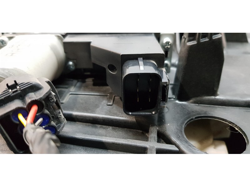 Recambio de elevalunas trasero derecho para kia carens ( ) emotion referencia OEM IAM 83460A4010  