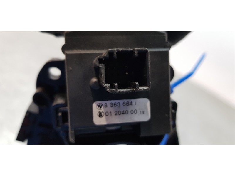 Recambio de mando multifuncion para bmw serie 3 berlina (e46) 320d referencia OEM IAM 83764449  