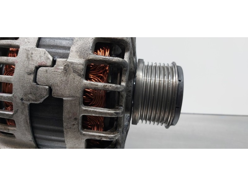 Recambio de alternador para ford transit kastenwagen (ttg) 350 l4 ambiente referencia OEM IAM 2545289 CC1T10300CE 
