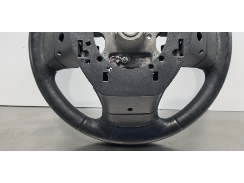 Recambio de volante para mitsubishi outlander (gf0) motion 2wd referencia OEM IAM 4400A706XD 4400A713XC 