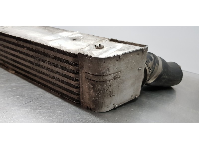 Recambio de intercooler para bmw serie 5 berlina (e60) 530d referencia OEM IAM 17517787446  