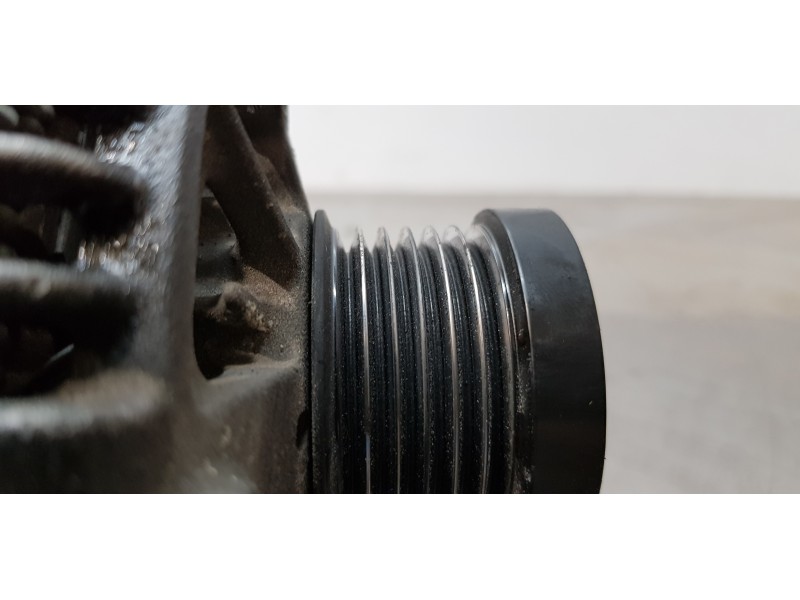 Recambio de alternador para ford focus lim. (cb8) trend referencia OEM IAM CV6T10300FA  