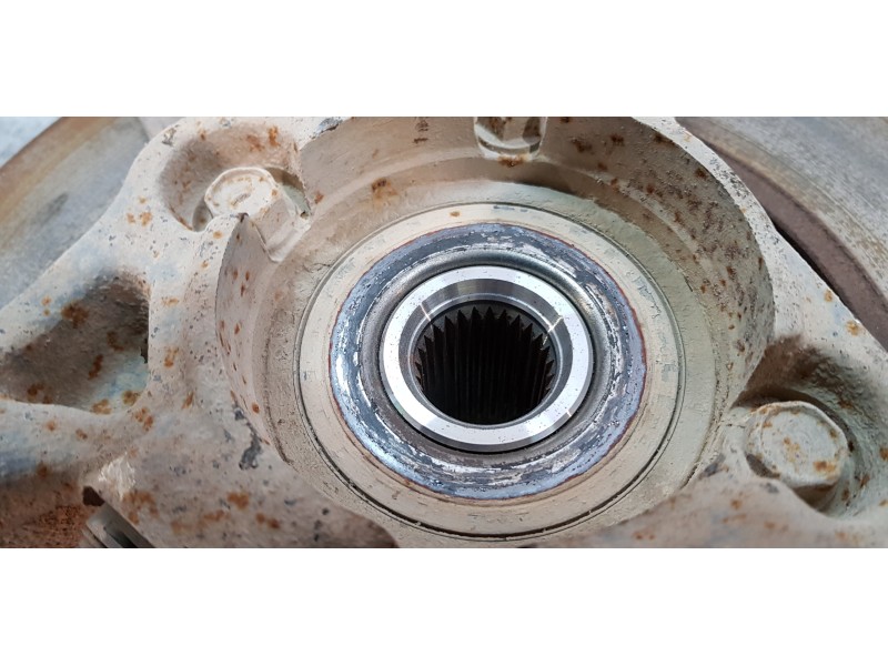 Recambio de mangueta delantera derecha para kia carens ( ) emotion referencia OEM IAM 51715A4500  