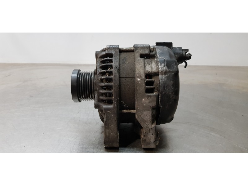 Recambio de alternador para ford focus lim. (cb8) trend referencia OEM IAM CV6T10300FA  