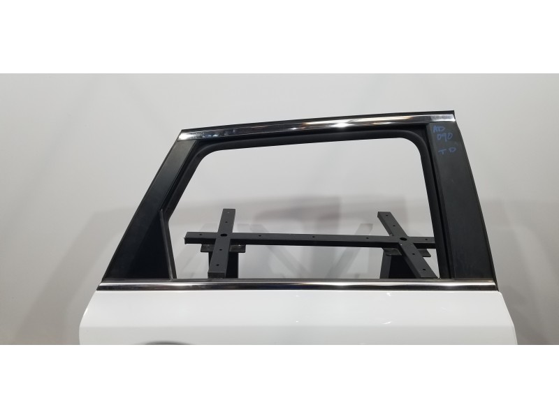 Recambio de puerta trasera derecha para kia ceed sportswagon tech referencia OEM IAM 77004J7200  