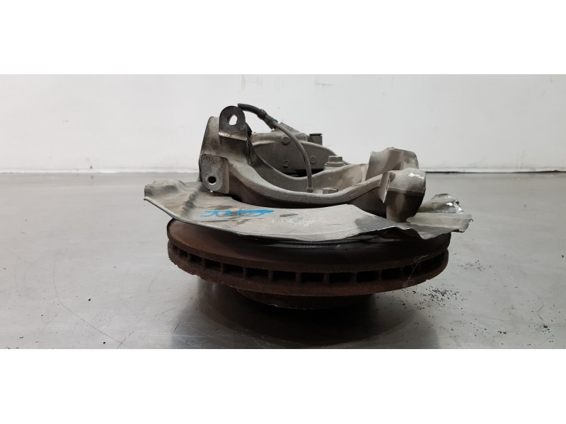 Recambio de mangueta delantera derecha para bmw serie 5 berlina (e60) 530d referencia OEM IAM 31216760954  