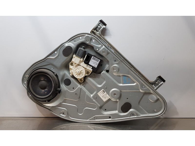 Recambio de elevalunas trasero derecho para ford focus berlina (cap) trend referencia OEM IAM 4M51A24994GG  