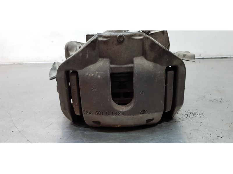 Recambio de mangueta delantera derecha para bmw serie 5 berlina (e60) 530d referencia OEM IAM 31216760954  