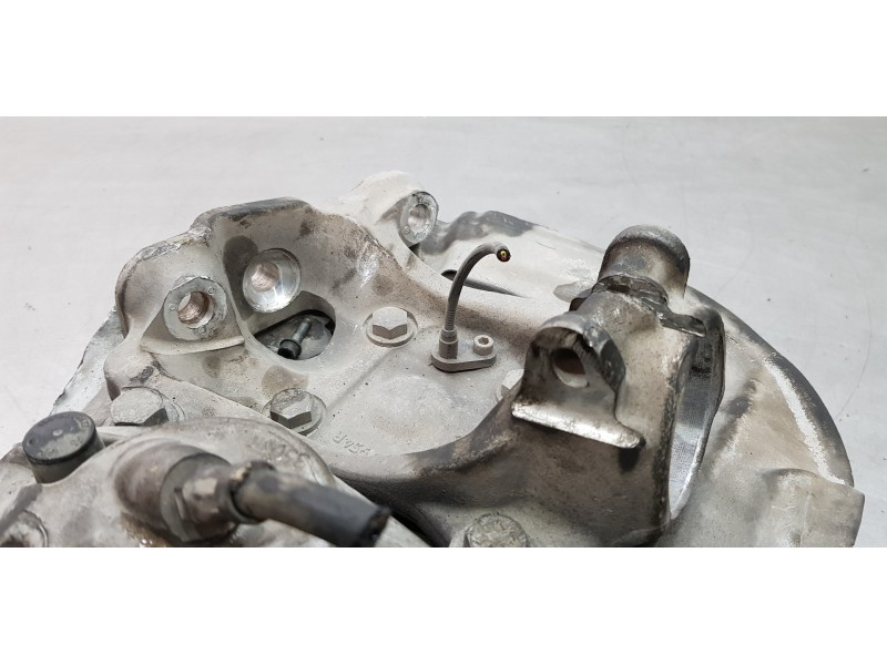 Recambio de mangueta delantera derecha para bmw serie 5 berlina (e60) 530d referencia OEM IAM 31216760954  