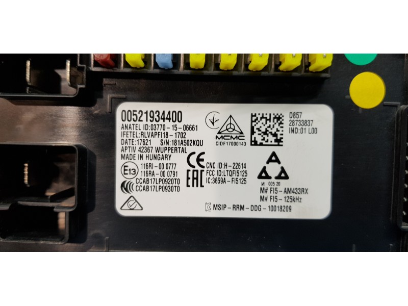 Recambio de caja reles / fusibles para jeep renegade limited 4x2 referencia OEM IAM 00521934400 521934400 